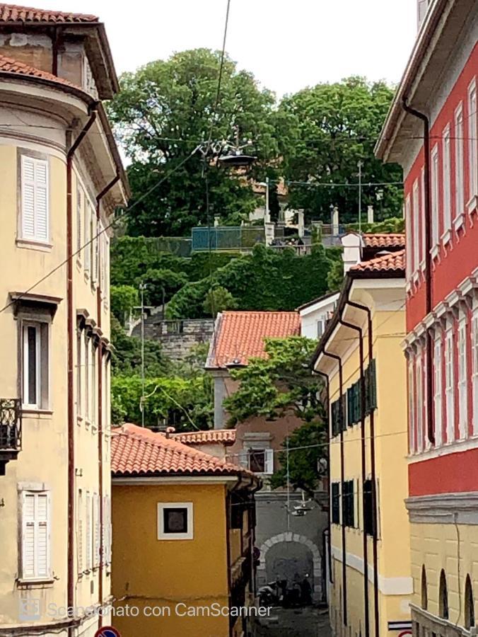 Casa Vacanza Tigor Trieste Exteriör bild